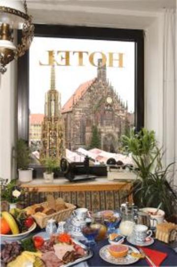Tiptop Hotel Am Schoenen Brunnen Nuremberg Nhà hàng bức ảnh